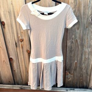 Beige and White Short Sleeve Dress